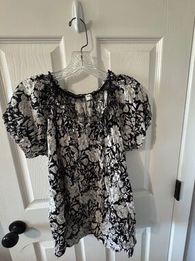 Kindred Short Sleeve Blouse